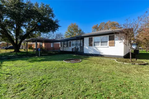1829 Belmont St, Mesquite, TX 75149