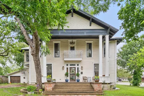 100 Corsicana St, Hillsboro, TX 76645