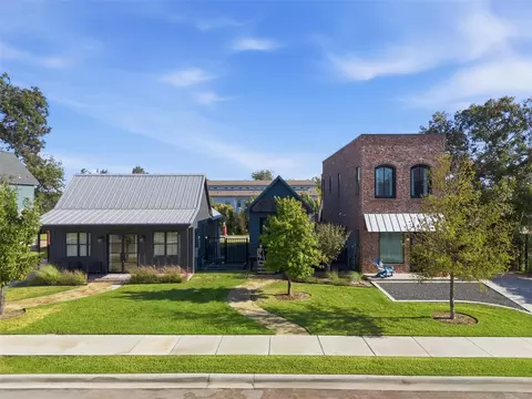 632 S 7th St, Waco, TX 76706