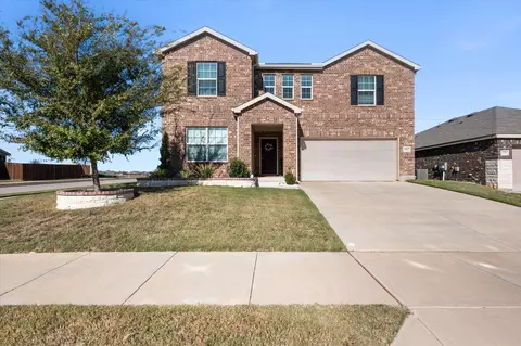 4520 Knoll Gardens Way, Crowley, TX 76036