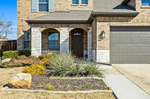 Exterior - 1684 Pegasus Dr, Forney, TX 75126 photo 4 of 9