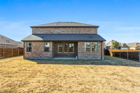 Exterior - 1684 Pegasus Dr, Forney, TX 75126 photo 6 of 9