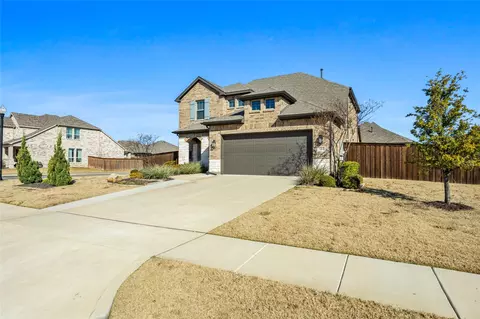 Exterior - 1684 Pegasus Dr, Forney, TX 75126 photo 3 of 9
