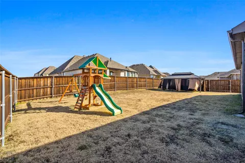 Exterior - 1684 Pegasus Dr, Forney, TX 75126 photo 7 of 9