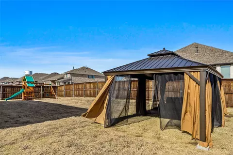Exterior - 1684 Pegasus Dr, Forney, TX 75126 photo 9 of 9