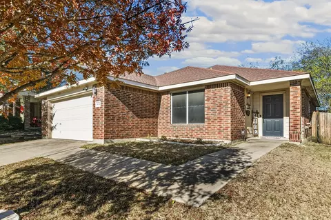 10116 High Eagle Trl, Fort Worth, TX 76108