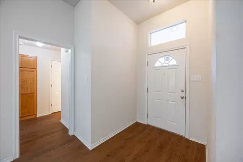 Entry Way - 1309 Mcanear Ct, Cleburne, TX 76033 photo 1 of 2