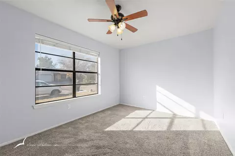 Bedroom - 5802 Chachalaca Ln, Abilene, TX 79605 photo 3 of 8