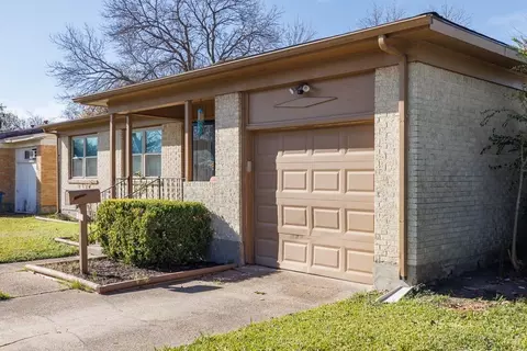 1723 Alhambra St, Dallas, TX 75217