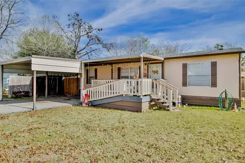 214 Gandy St, Lipan, TX 76462
