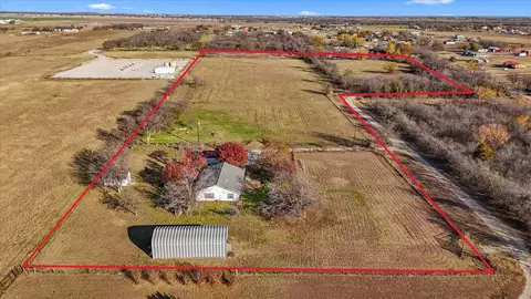531 Private Road 4721, Rhome, TX 76078