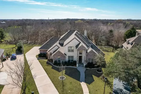 6 Waters Edge Ct, Heath, TX 75032