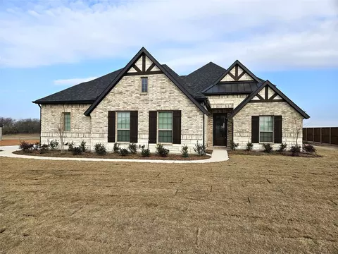 2608 Silo Ln, Howe, TX 75459