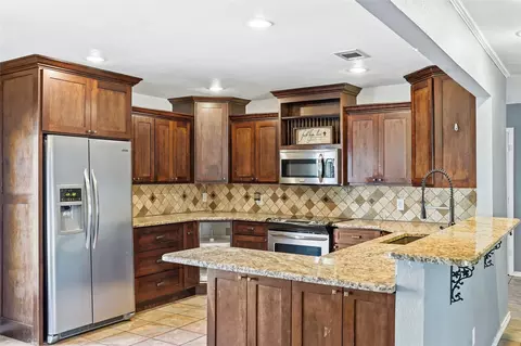1325 Carter St, Sulphur Springs, TX 75482