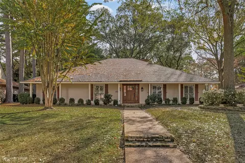 736 Coachlight Rd, Shreveport, LA 71106