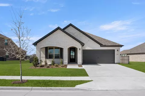 3357 Redbud Flower Trl, Venus, TX 76084