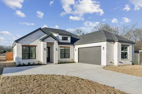 1235 Cedardale Rd, Lancaster, TX 75134