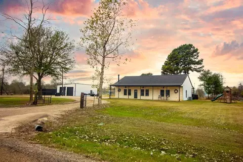 10800 Estate Ln, Terrell, TX 75161