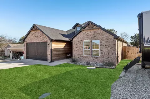 2503 Smokerise Trl, Granbury, TX 76048