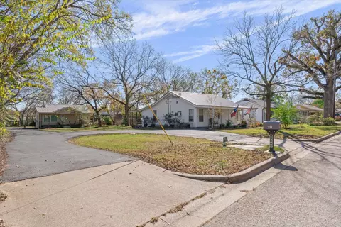 12001190 Big Rock St, Canton, TX 75103