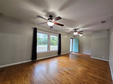 105 E Cate St, Grand Saline, TX 75140