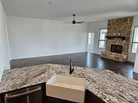 1453 Enloe Rd, Howe, TX 75459 photo 7