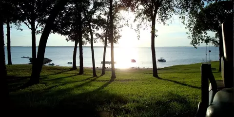 205 Wing Haven Ct, Gordonville, TX 76245