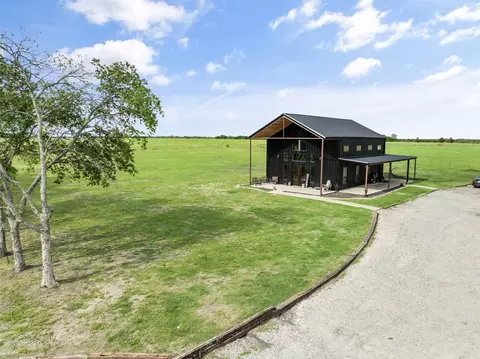 Exterior - 645 County Road 4875, Celeste, TX 75423 photo 5 of 5