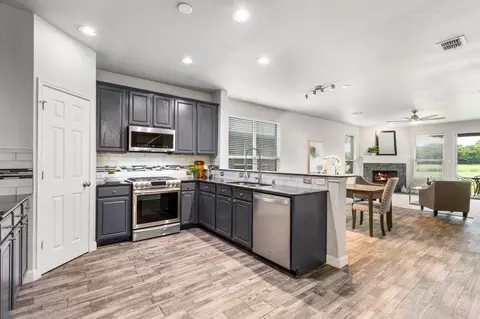 528 Highland Ridge Dr, Wylie, TX 75098
