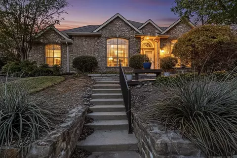 2409 Saddlehorn Dr, Mesquite, TX 75181