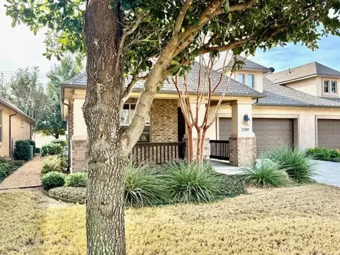 12509 Limestone Ct, Denton, TX 76207