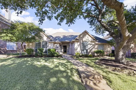 4113 Donnington Dr, Plano, TX 75093