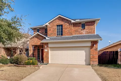 4018 Houston Dr, Heartland, TX 75126
