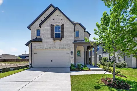 818 Stone Grove Rd, Lavon, TX 75166