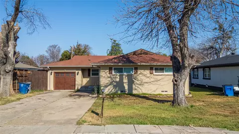 2939 Bay Oaks Dr, Dallas, TX 75229