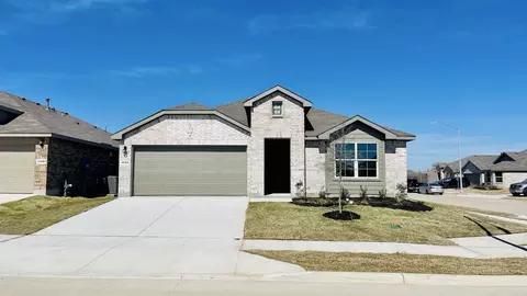 4224 Trickling Creek Ln, Crowley, TX 76036