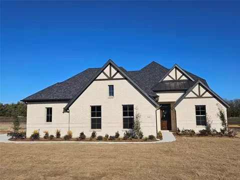 248 Redwood Cir, Trenton, TX 75490