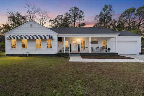 918 N Montgomery St, Gilmer, TX 75644