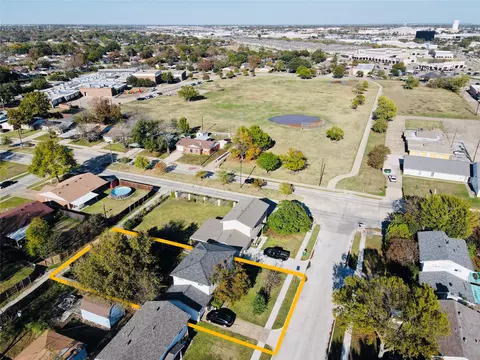 2407 Mark Dr, Mesquite, TX 75150
