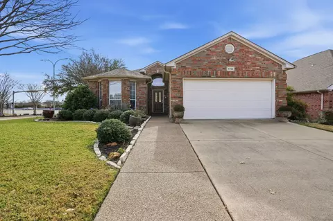 4766 Emerald Trace Way, Fort Worth, TX 76244
