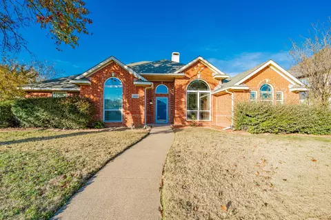 1213 Wedgecrest Ln, Garland, TX 75040