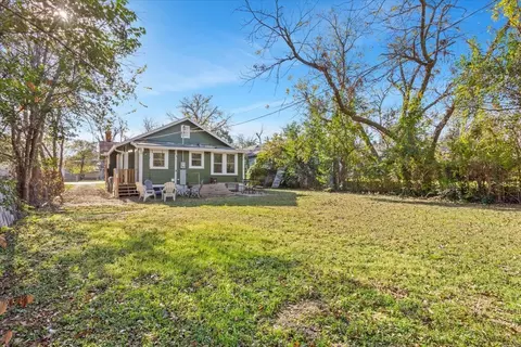 Exterior - 2015 Windsor Ave, Waco, TX 76708 photo 5 of 8
