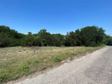 1014 Pawnee Trl, Granbury, TX 76048