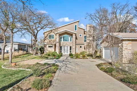 3200 Quail Ln, Arlington, TX 76016
