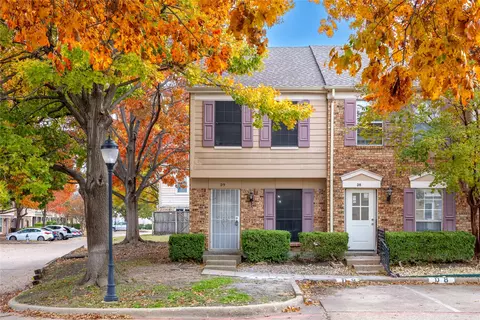 613 Carriagehouse Ln #9, Garland, TX 75040