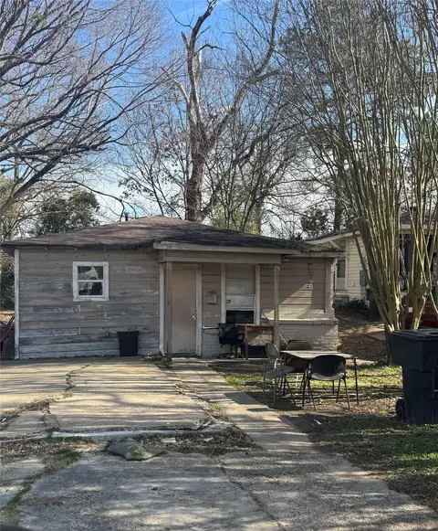 1305 Acorn St, Shreveport, LA 71101