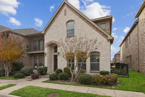 4245 Comanche Dr, Carrollton, TX 75010