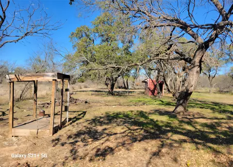 Exterior - 509 County Road 143, Bangs, TX 76823 photo 7 of 8