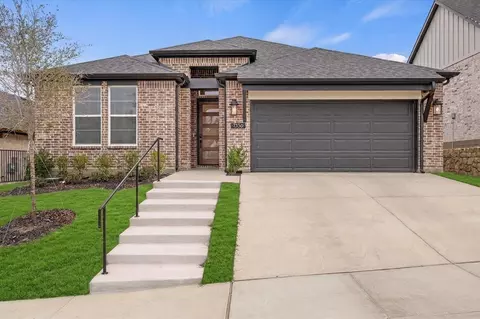 7136 Intrepid Dr, Fort Worth, TX 76179