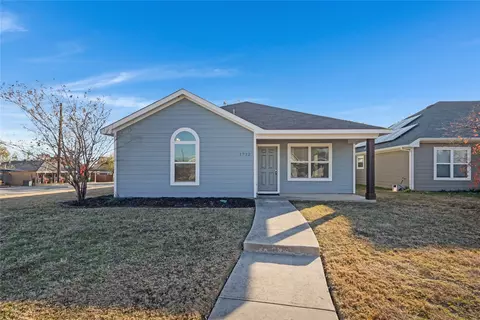 1732 Post Oak Ct, Denton, TX 76209